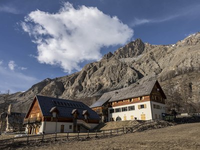 Refuge hôtel de Bayasse