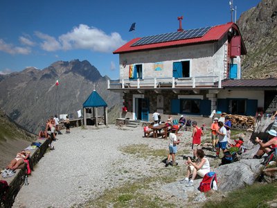 LE refuge Genova