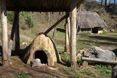 La fornace per la terracotta al Parco archeodidattico della Roccarina