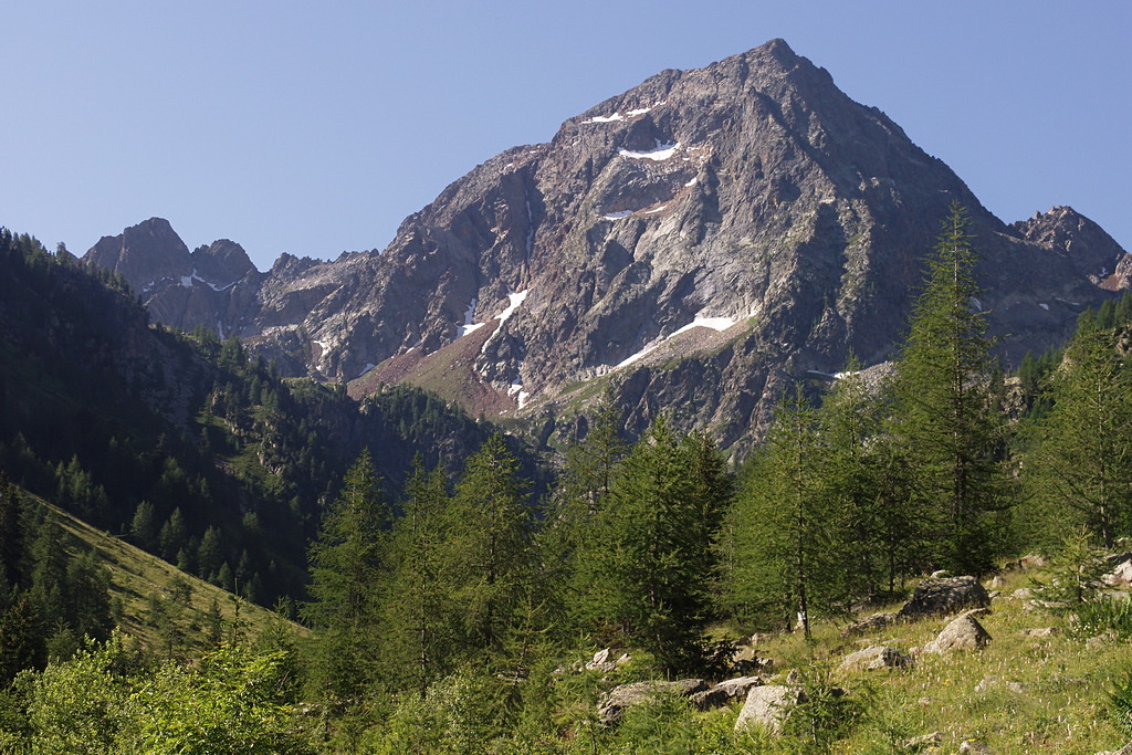 Il Monte Malinvern alla testata del Vallone di Riofreddo